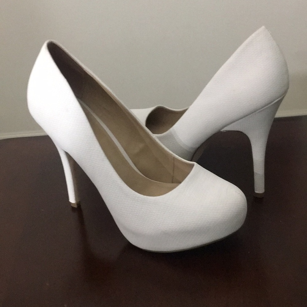 white heeled  party shoes